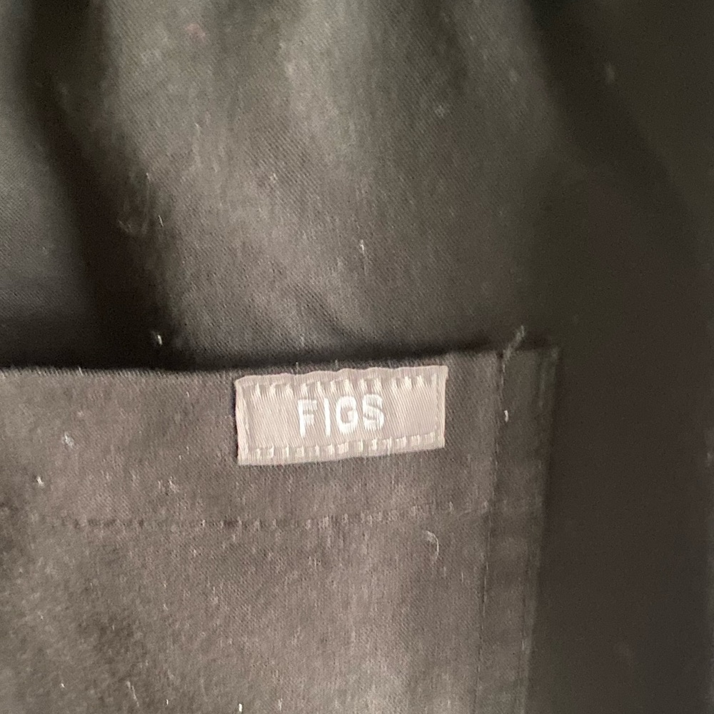 Figs Slim Cairo Cargo Fit Scrub Pants - Picture 4 of 5